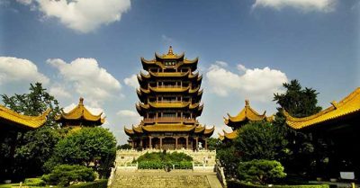 Hạc Vàng bay đi, mây trắng ngàn năm còn ở lại