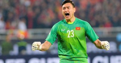 Muangthong United huỷ thương vụ ‘mua’ Đặng Văn Lâm: Thật hay đùa?