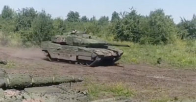 Video: Xe tăng mạnh mẽ từ Thụy Điển đã tới Ukraina