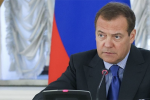 Ông Medvedev so sánh ông Zelensky với Hitler và nói người Nga đừng mơ việc đàm phán với phương Tây