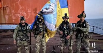 Ukraina tuyên bố đã chiếm lại các giàn khoan ngoài khơi gần Crimea