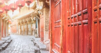 Người thời Tấn từ cõi âm trở về truyền tin tức