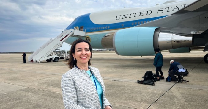 Nhật ký phóng viên Đại Kỷ Nguyên tiếng Anh tháp tùng Tổng thống Trump trên Không Lực Một