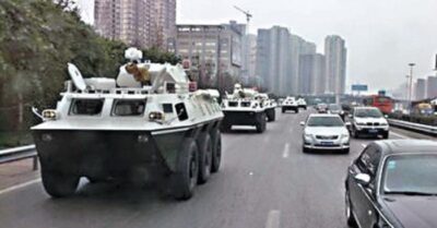 30 giờ nghẹt thở bên trong Lãnh sự quán Hoa Kỳ, khi xe tăng Trung Quốc bao vây bên ngoài!