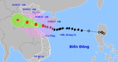 Bão số 5 đổ bộ Bắc Trung Bộ, di tản khẩn cấp hàng chục ngàn dân