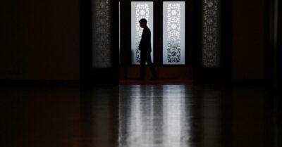 Mỗi tuần một người bị bắt! Truyền thông Anh: Doanh nhân Trung Quốc đang biến mất bí ẩn