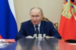 Nga thử nghiệm siêu ngư lôi hạt nhân, Putin phô trương vũ khí