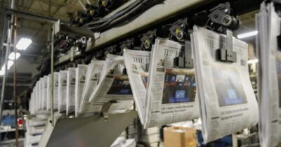 Bột trắng gửi đến The Epoch Times, ĐCSTQ leo thang chiến dịch khủng bố