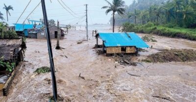 Siêu bão Phượng Hoàng đổ bộ Philippines, ít nhất 2 người chết, hàng triệu người sơ tán