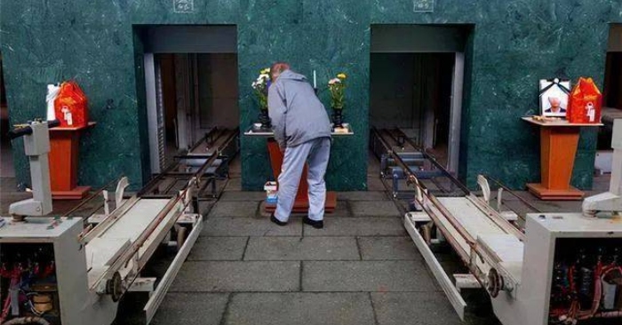 Giới siêu giàu Trung Quốc đổ xô thâu tóm chùa chiền Nhật Bản: Vừa rửa tiền vừa trốn thuế?