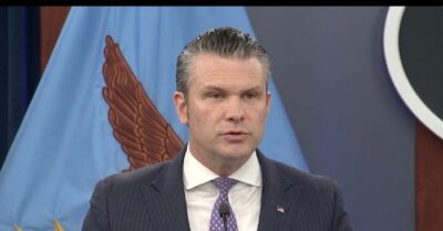 Bộ trưởng Quốc phòng Mỹ tuyên bố cứng rắn hơn! Lòng quân Iran sụp đổ, làn sóng đào ngũ bùng nổ