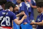 Hòa 2-2 với Hà Lan, cổ động viên Nhật Bản dọn dẹp khán đài sau trận đấu lại trở thành tâm điểm