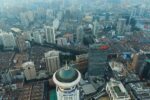 Nợ công kỷ lục và làn sóng rút vốn ồ ạt khỏi Trung Quốc
