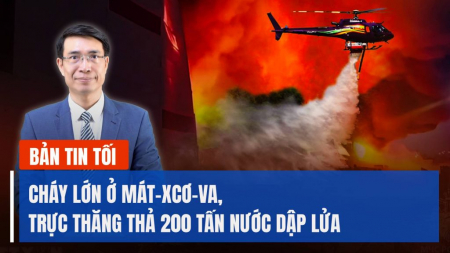 USV Ukraina phá huỷ 2 tàu tuần tra Nga ở Crimea